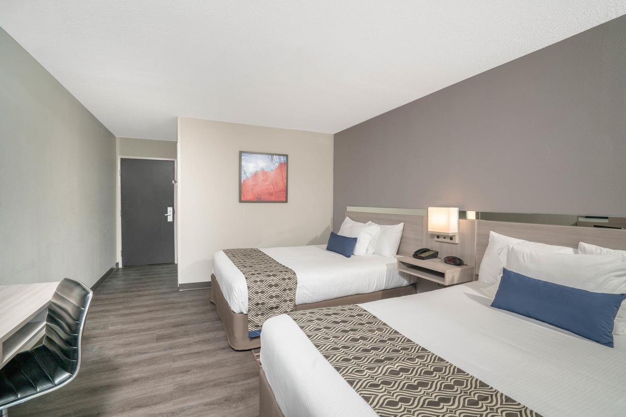 Microtel Inn & Suites By Wyndham Нашвил Екстериор снимка