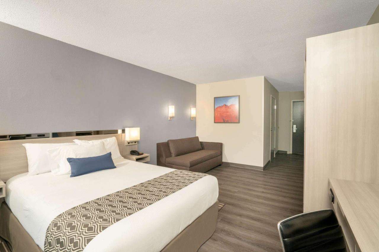 Microtel Inn & Suites By Wyndham Нашвил Екстериор снимка