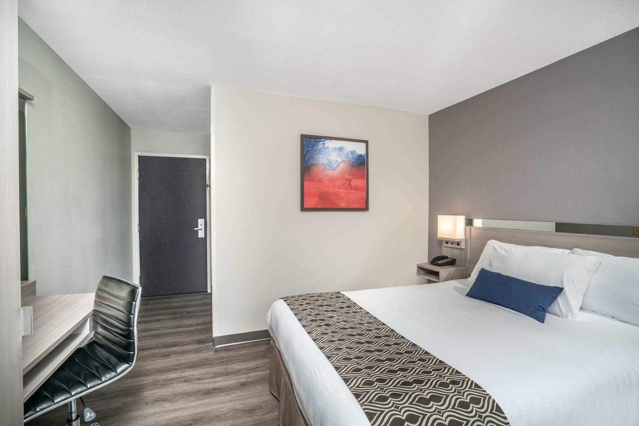 Microtel Inn & Suites By Wyndham Нашвил Екстериор снимка