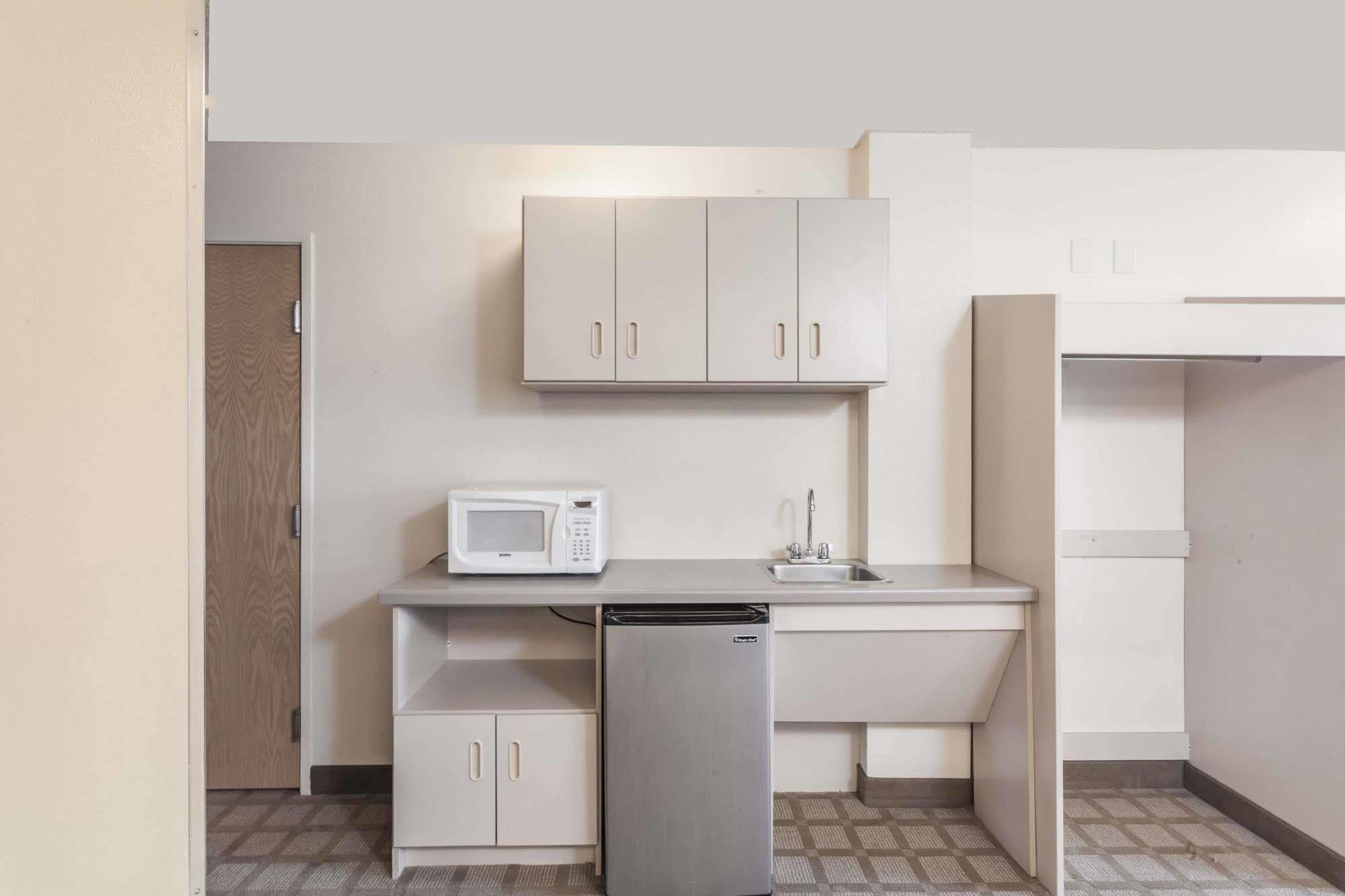 Microtel Inn & Suites By Wyndham Нашвил Екстериор снимка